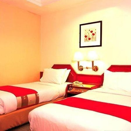 The Emperor Hotel Malacca 外观 照片