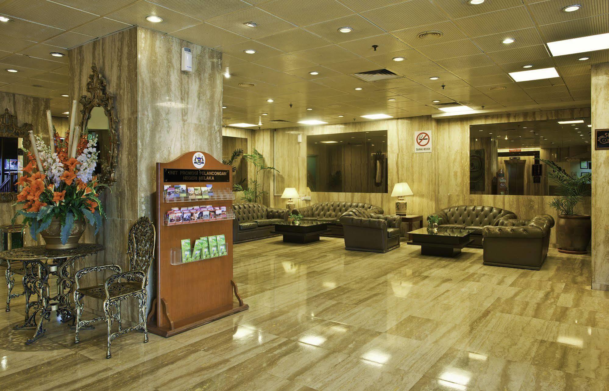 The Emperor Hotel Malacca 外观 照片
