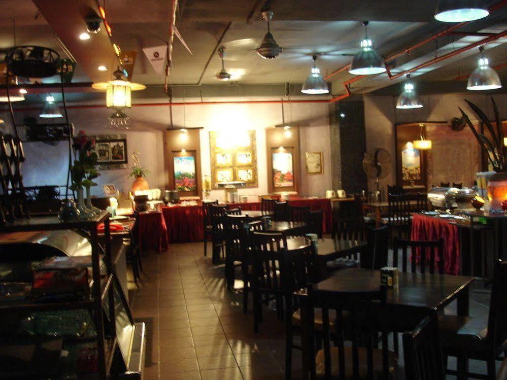 The Emperor Hotel Malacca 外观 照片