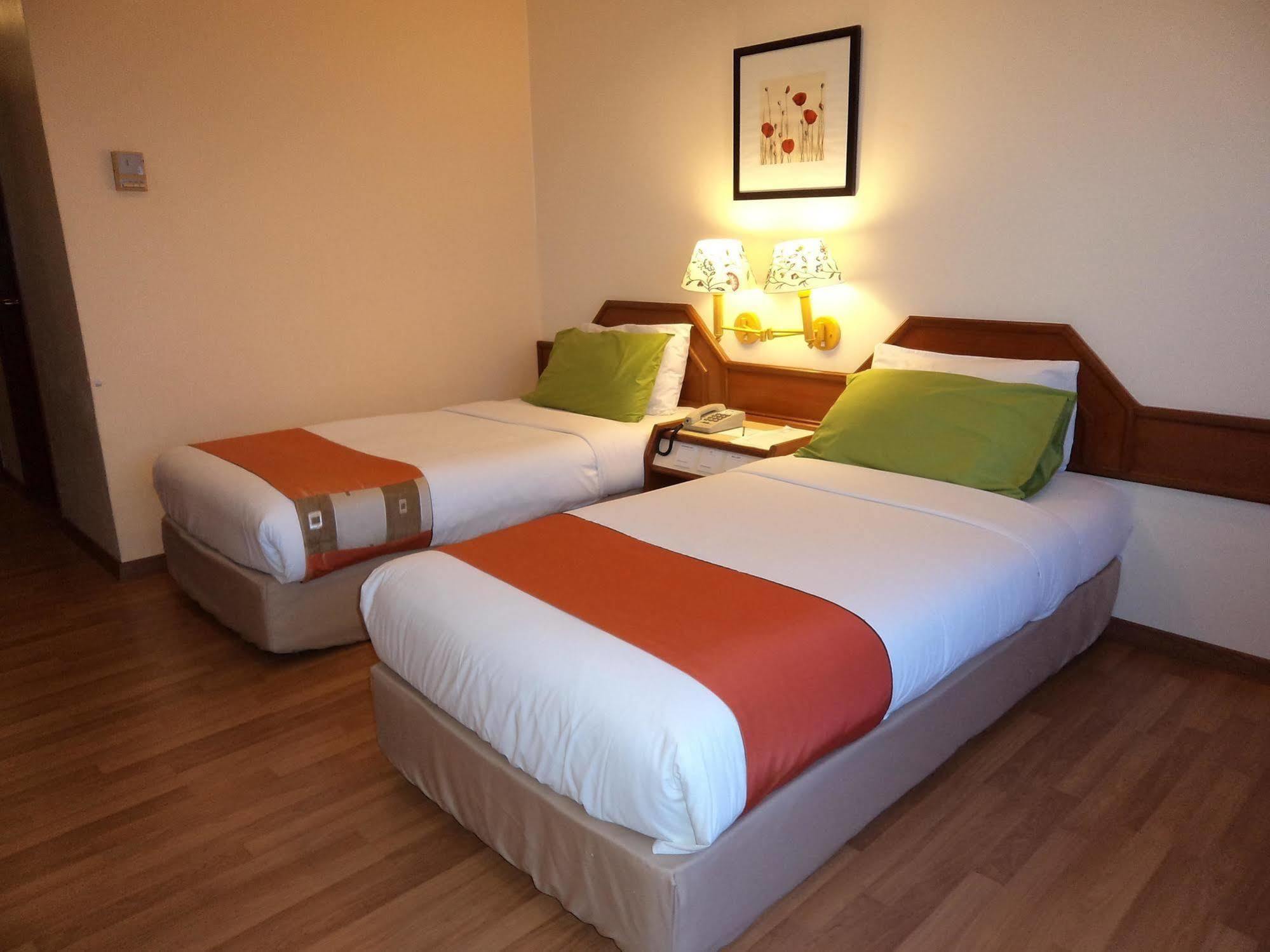 The Emperor Hotel Malacca 外观 照片